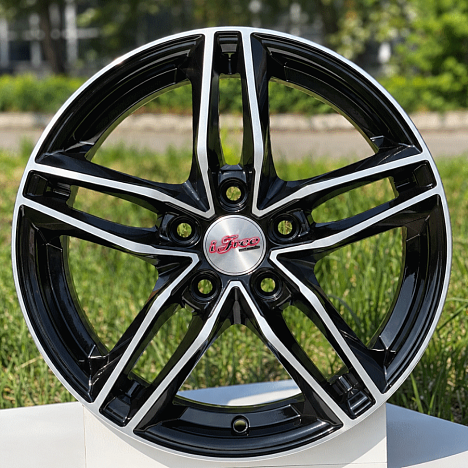 Moskva (КС689) 6.500xR16 5x114.3 DIA67.1 ET45 Блэк Джек
