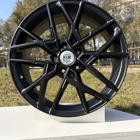 Вудроф (КС1044) 7.000xR18 5x114.3 DIA67.1 ET45 Мэт